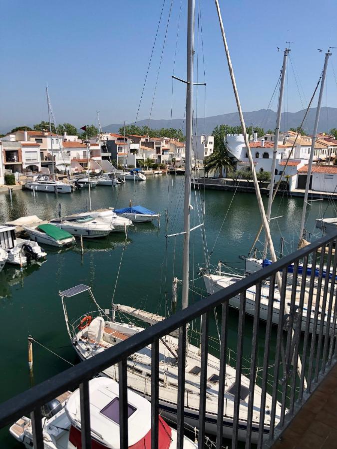 Appartement 80 M2,Port Rhodes D-2 Chambres, Terrasse Panoramique, Vue Sur Le Canal Principal D'אמפוריבראבה מראה חיצוני תמונה